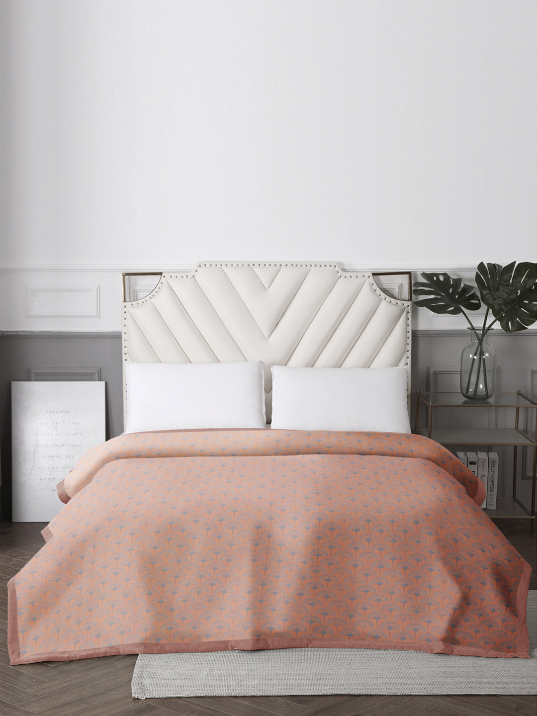 URBAN DREAM FASHION ABSTRACT FLORAL WEAVE PEACH AND GREY BEDSPREAD