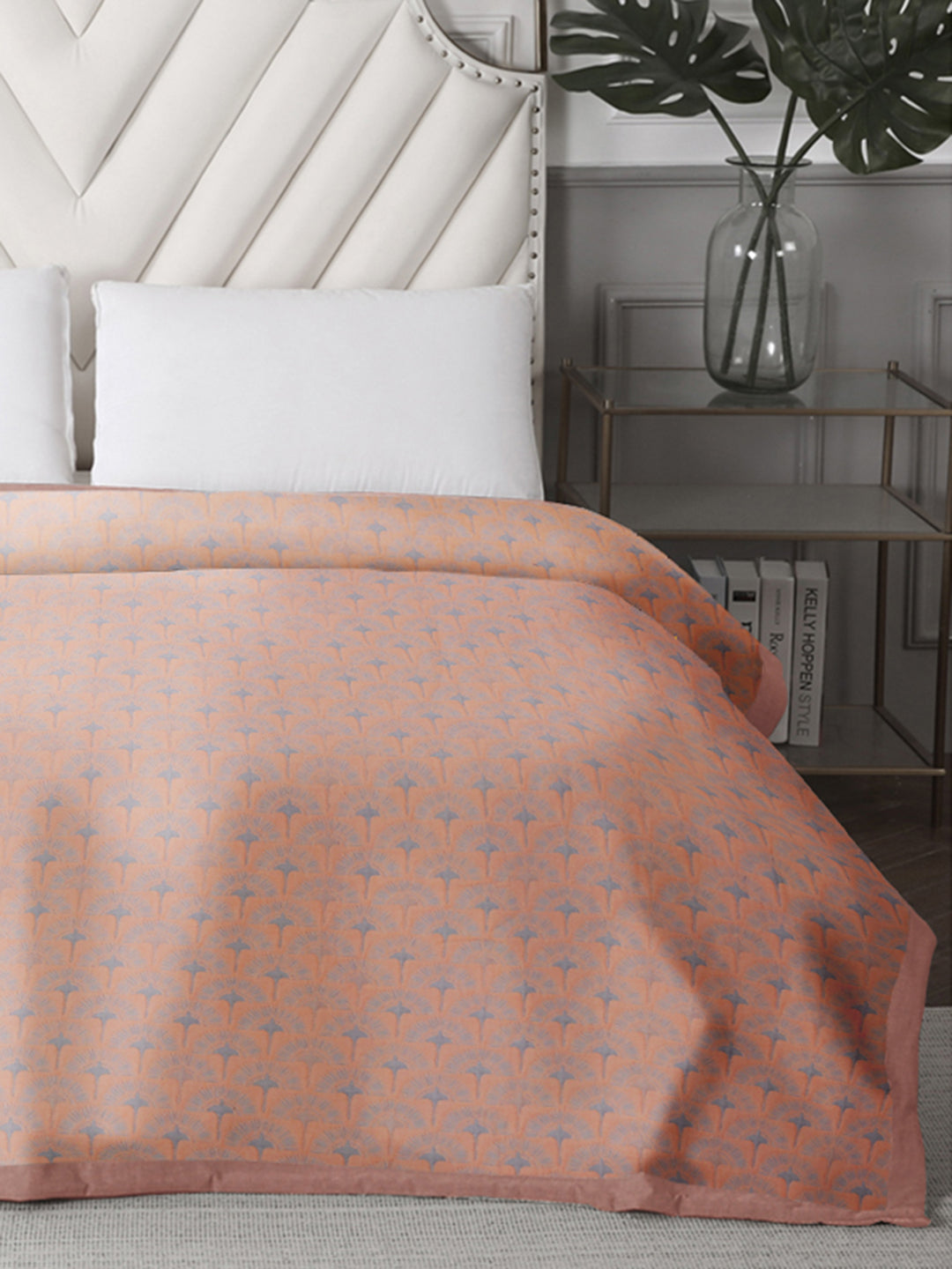 URBAN DREAM FASHION ABSTRACT FLORAL WEAVE PEACH AND GREY BEDSPREAD
