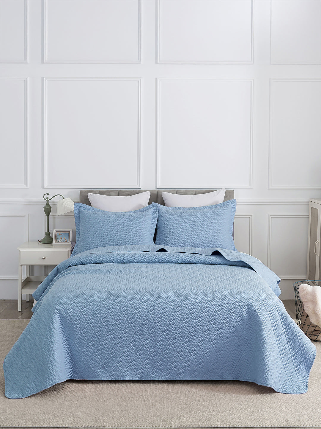 URBAN DREAM FASHION GEOMETRIC CHEVRON QUILTED SOLID LIGHT BLUE BEDSPREAD