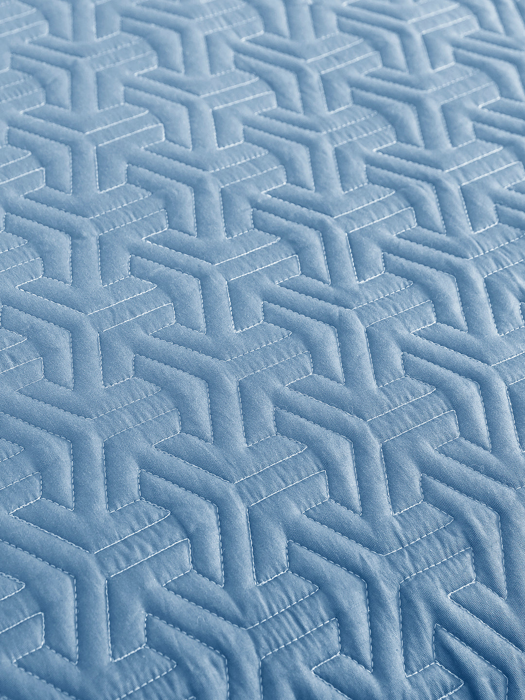 URBAN DREAM FASHION GEOMETRIC GRID QUILTED SOLID LIGHT BLUE BEDSPREAD