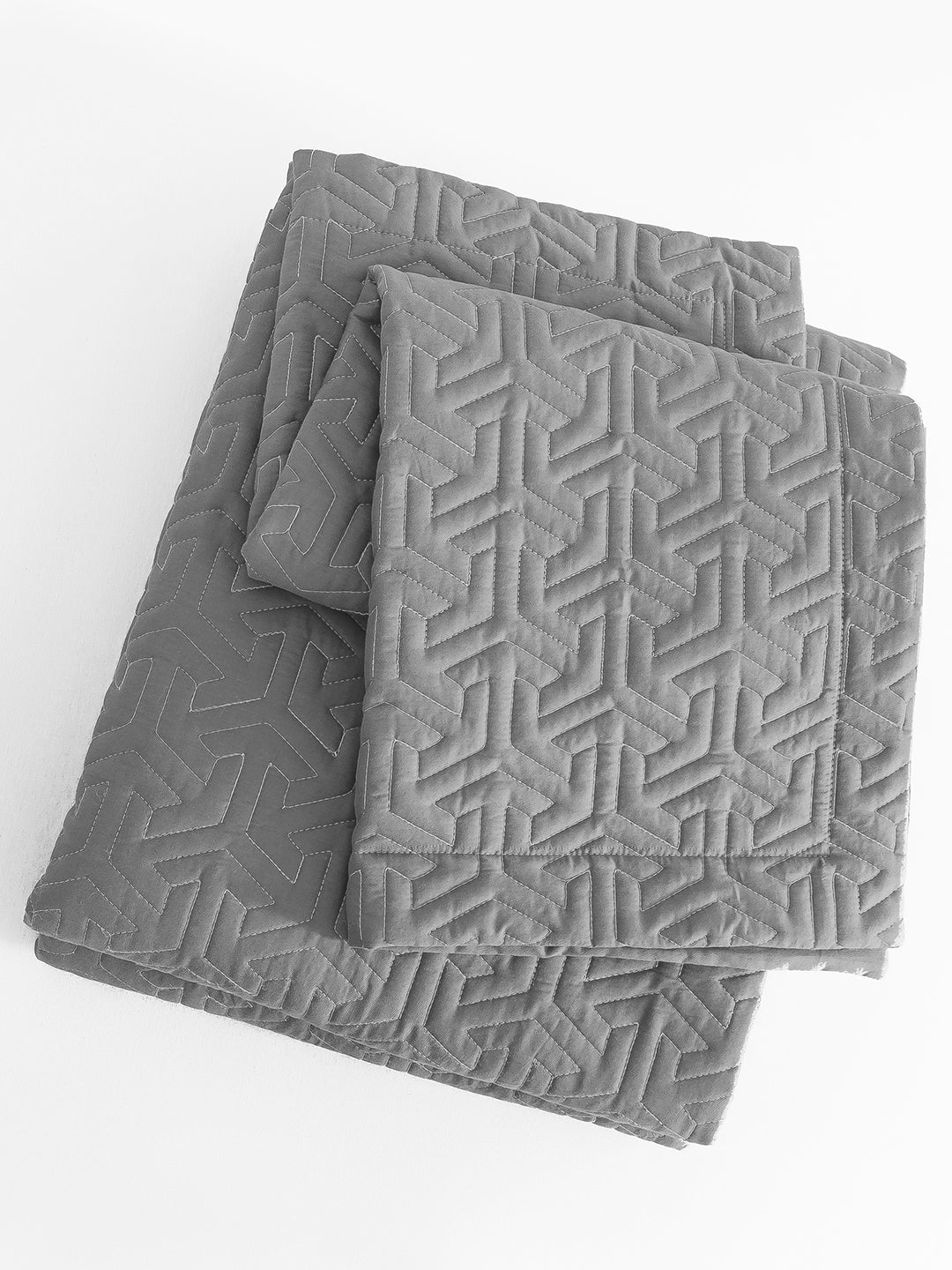 URBAN DREAM FASHION GEOMETRIC GRID QUILTED SOLID GREY BEDSPREAD