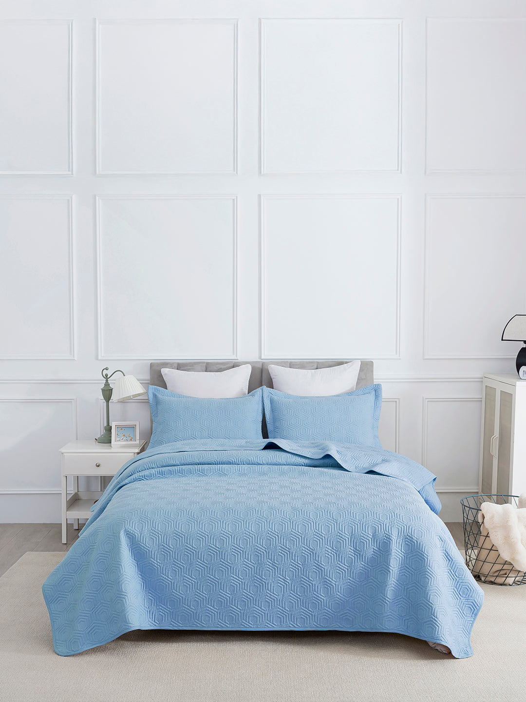 URBAN DREAM FASHION GEOMETRIC HONEYCOMB QUILTED SOLID LIGHT BLUE BEDSPREAD
