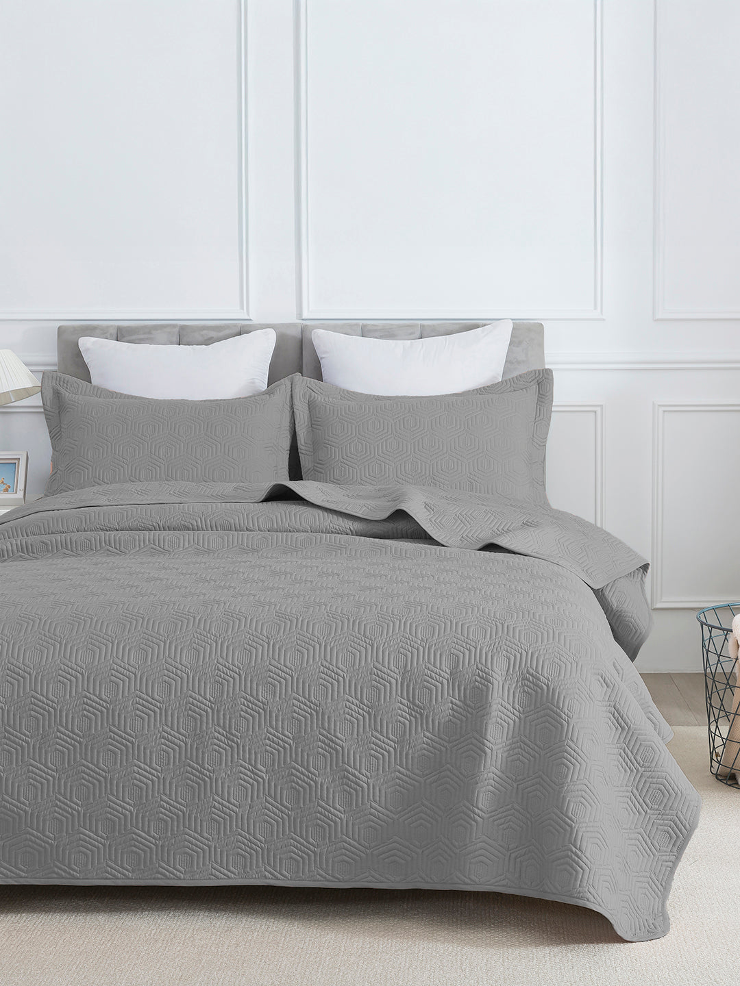 URBAN DREAM FASHION GEOMETRIC HONEYCOMB QUILTED SOLID GREY BEDSPREAD
