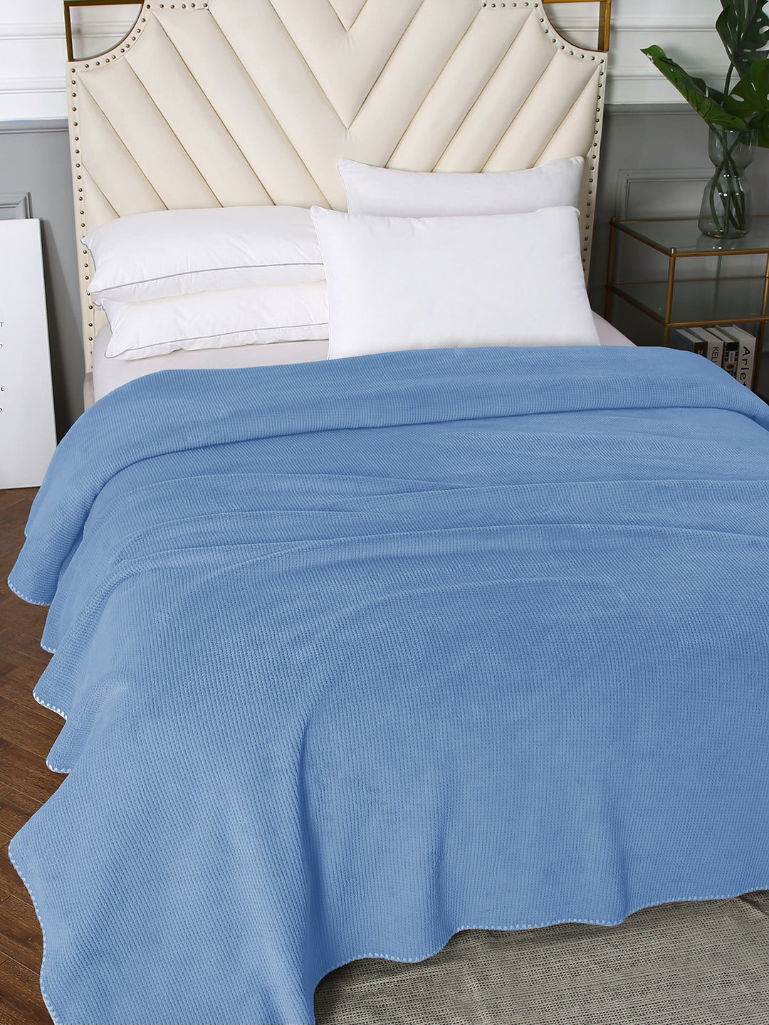 URBAN DREAM FASHION WAFFLE SOLID BLUE BLANKET