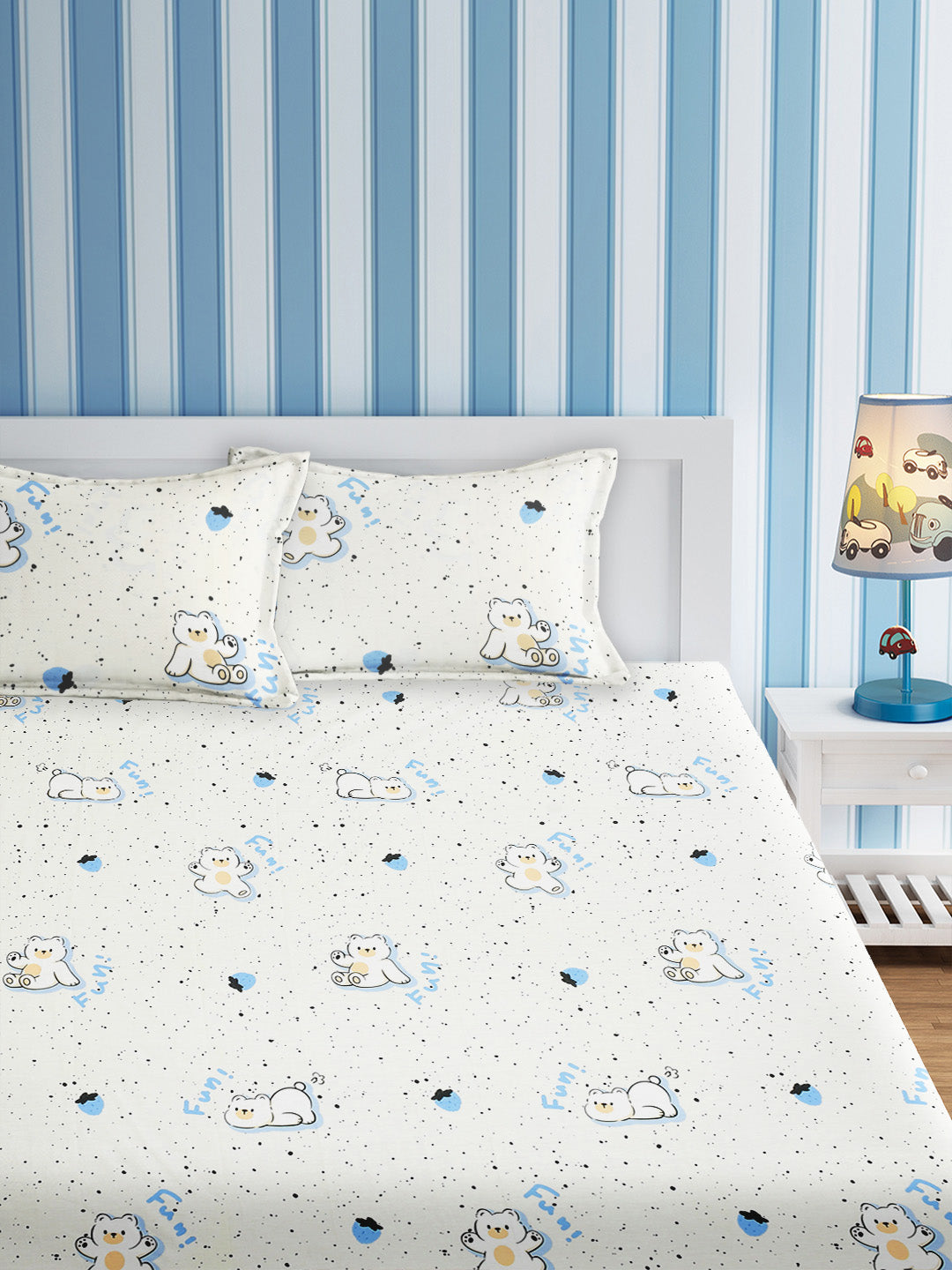 URBAN DREAM KIDS FUN TEDDY PRINT WHITE AND BLUE BEDSHEET SET