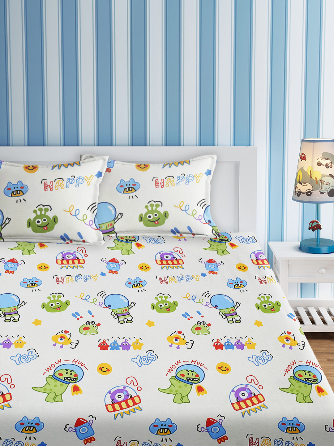 URBAN DREAM KIDS ALIENS AND DINO PRINT WHITE AND GREEN BEDSHEET SET