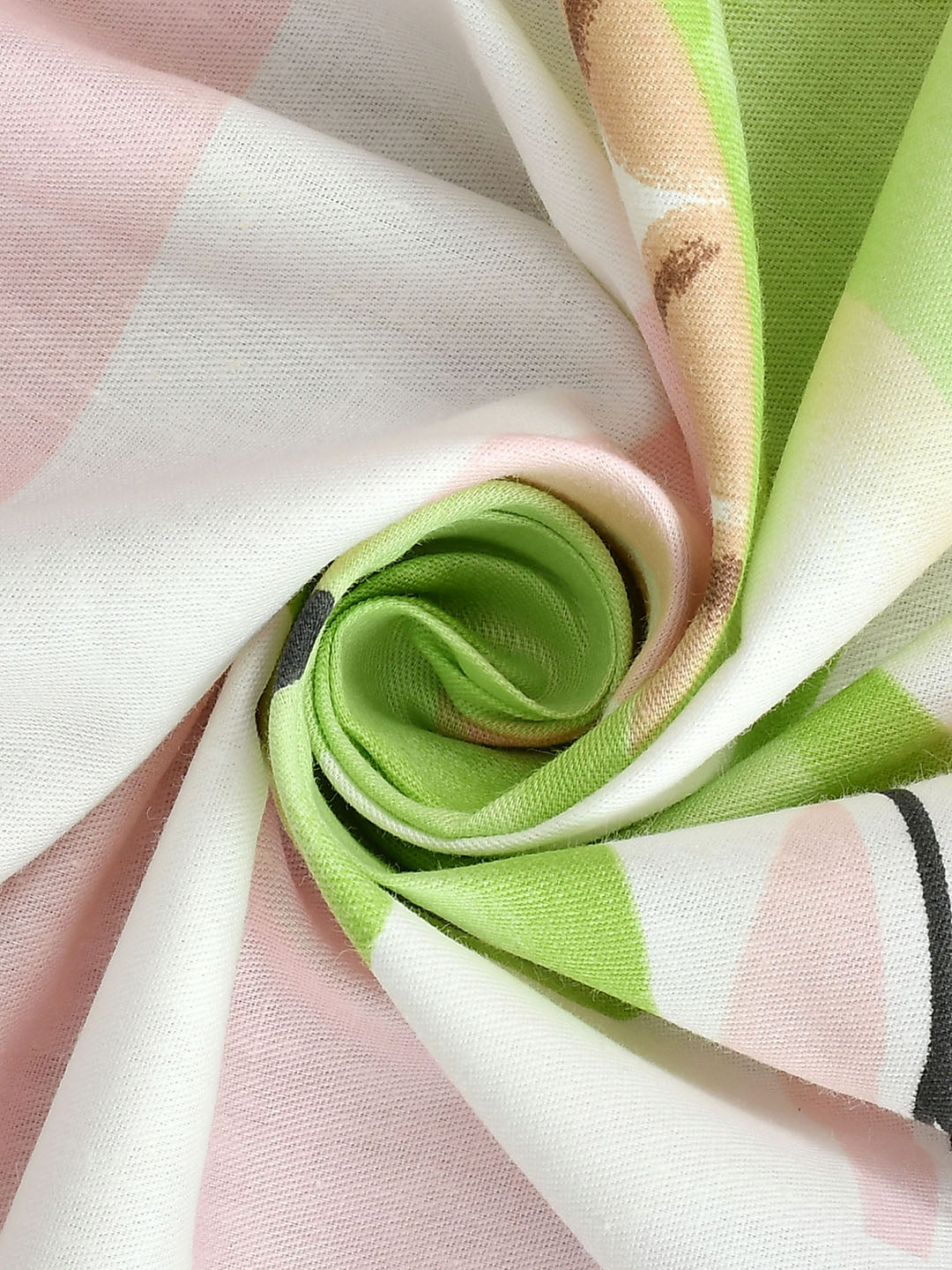 URBAN DREAM KIDS CUTE ALIGATOR AND HEART PRINT PINK AND GREEN BEDSHEET SET