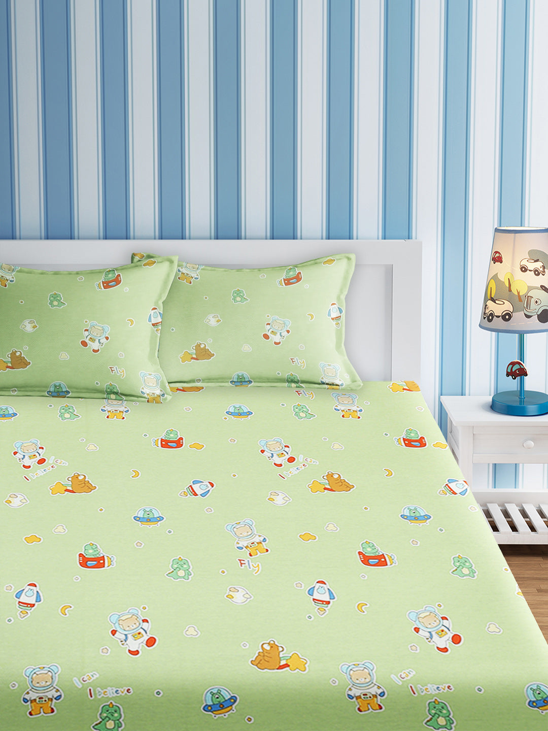 URBAN DREAM KIDS TEDDY IN SPACE PRINT GREEN AND RED BEDSHEET SET