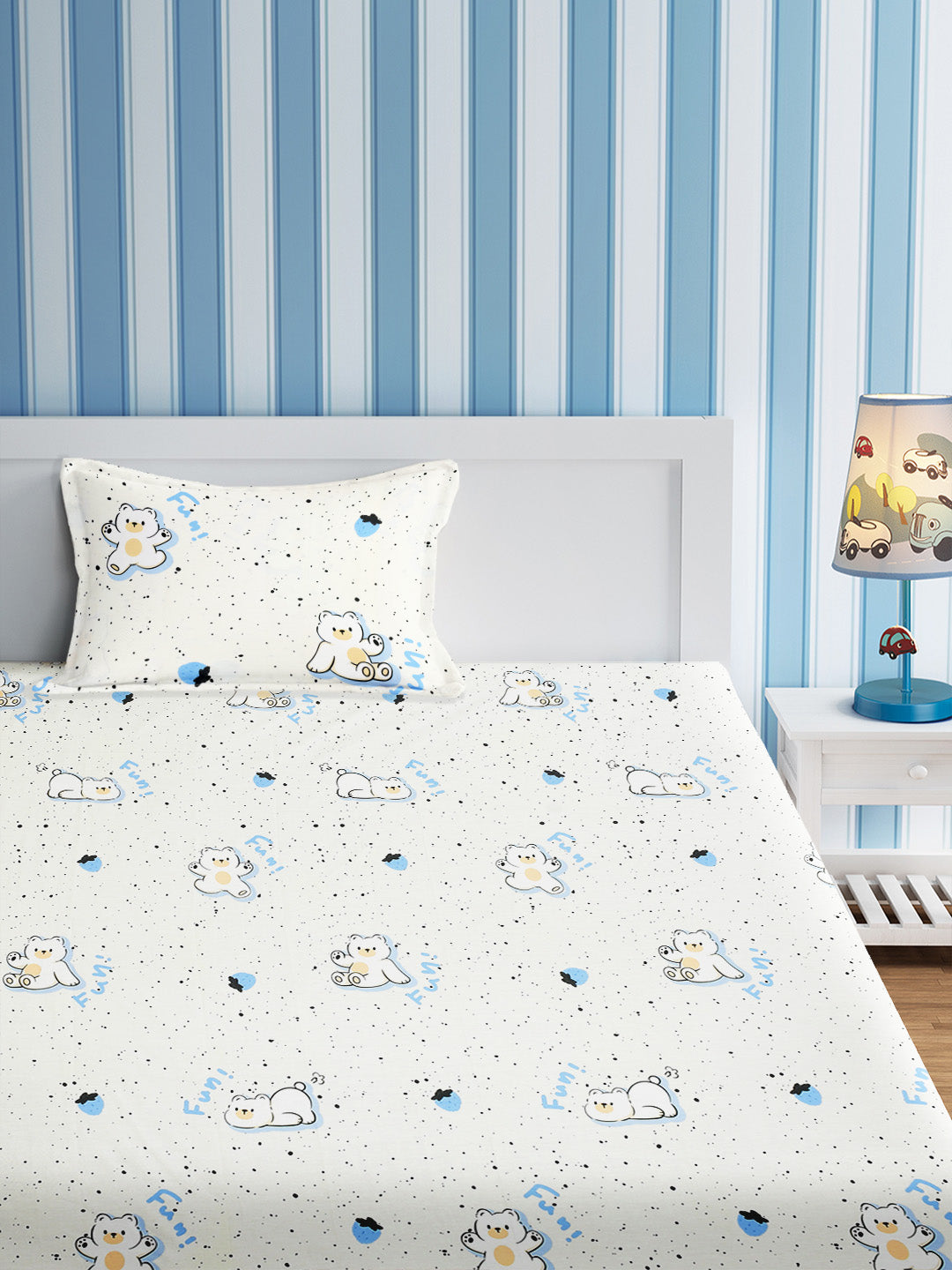URBAN DREAM KIDS FUN TEDDY PRINT WHITE AND BLUE BEDSHEET SET