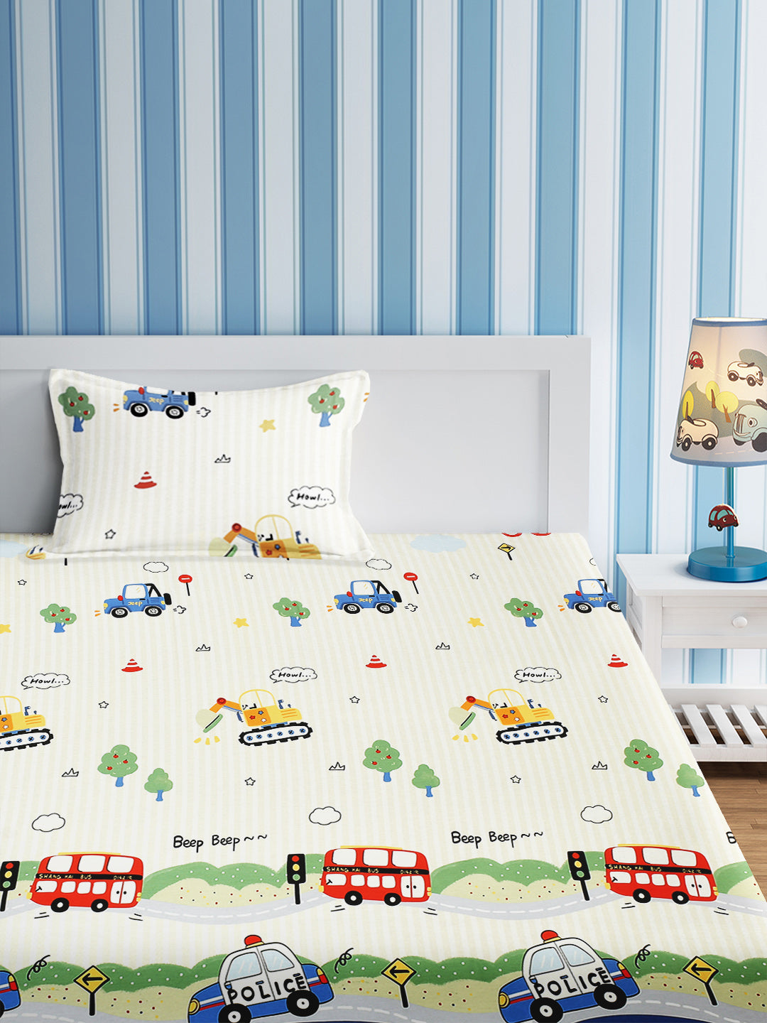 URBAN DREAM KIDS CITY TRAFFIC PRINT WHITE AND BLUE BEDSHEET SET
