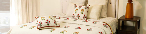 BEDDING SETS