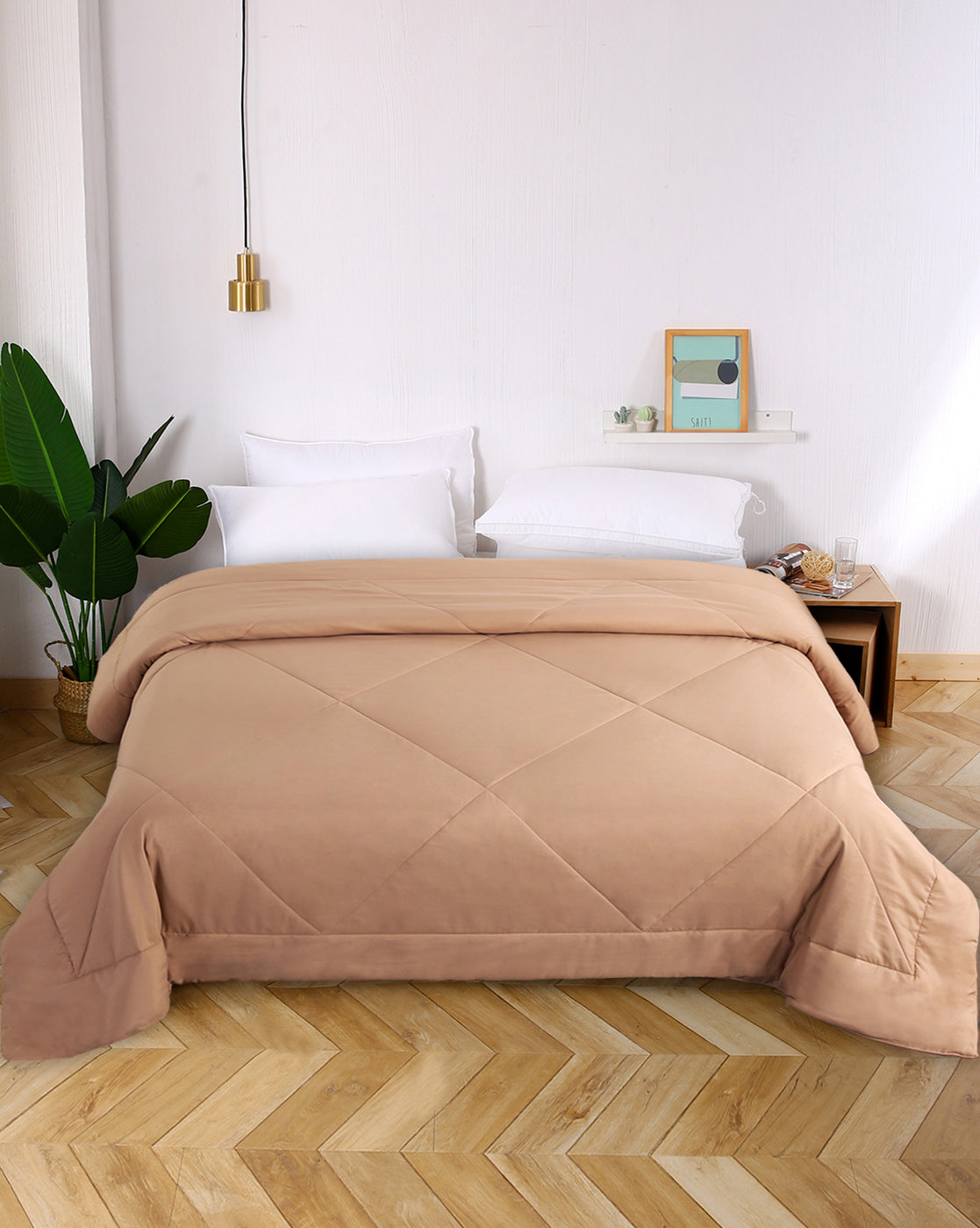 URBAN DREAM FASHION SOLID BROWN COMFORTER