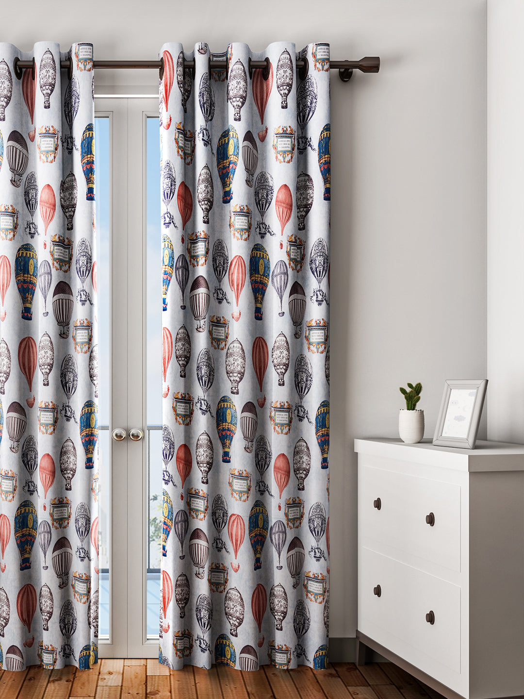 URBAN DREAM KIDS HOT AIR BALOON PRINT BLUE AND BROWN EYELET CURTAIN