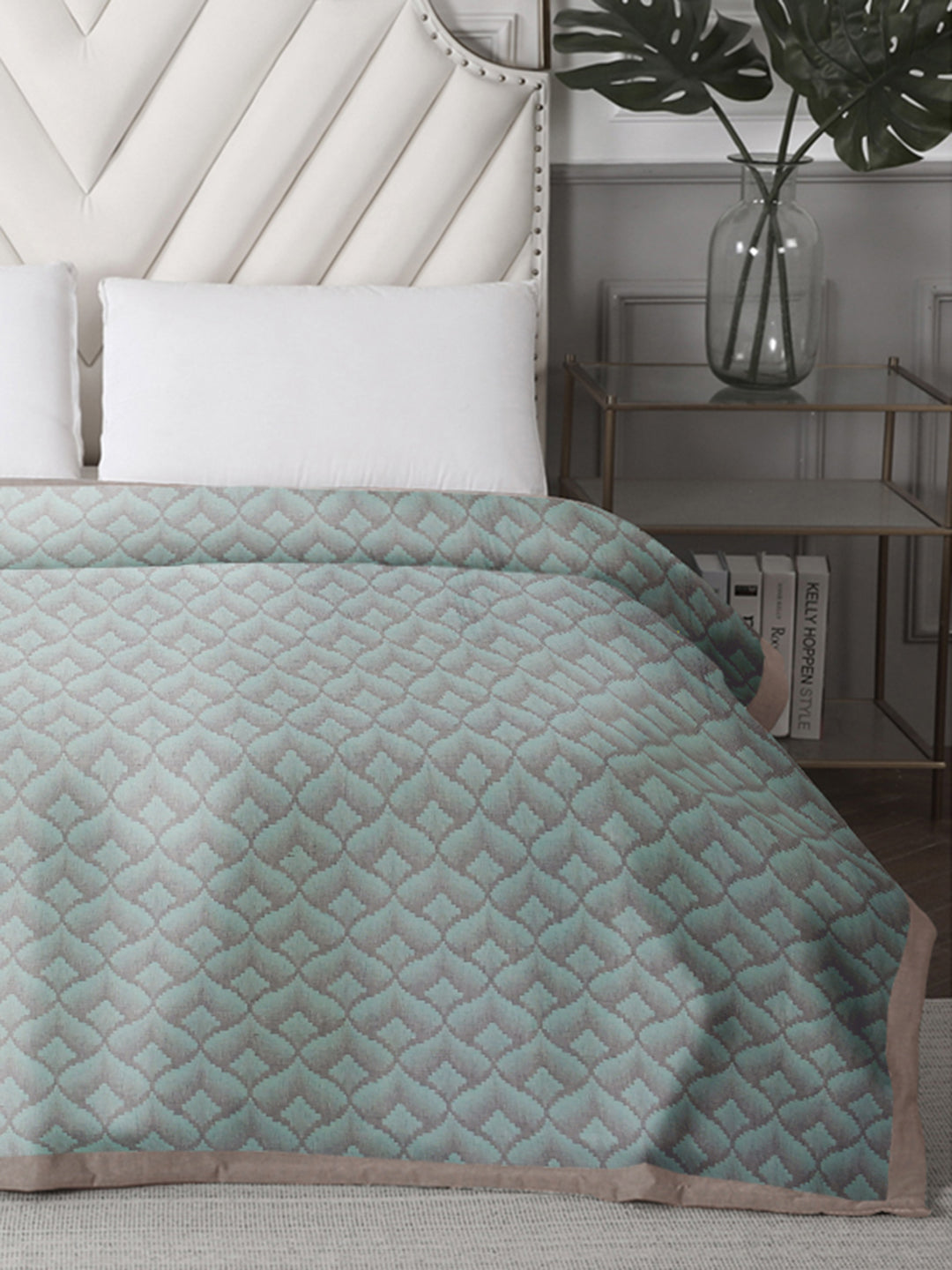 URBAN DREAM FASHION ABSTRACT FLORAL WEAVE GREEN AND GREY BEDSPREAD