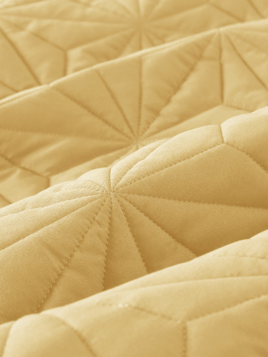 URBAN DREAM FASHION GEOMETRIC QUILTED DIAMONDS SOLID YELLOW BEDSPREAD