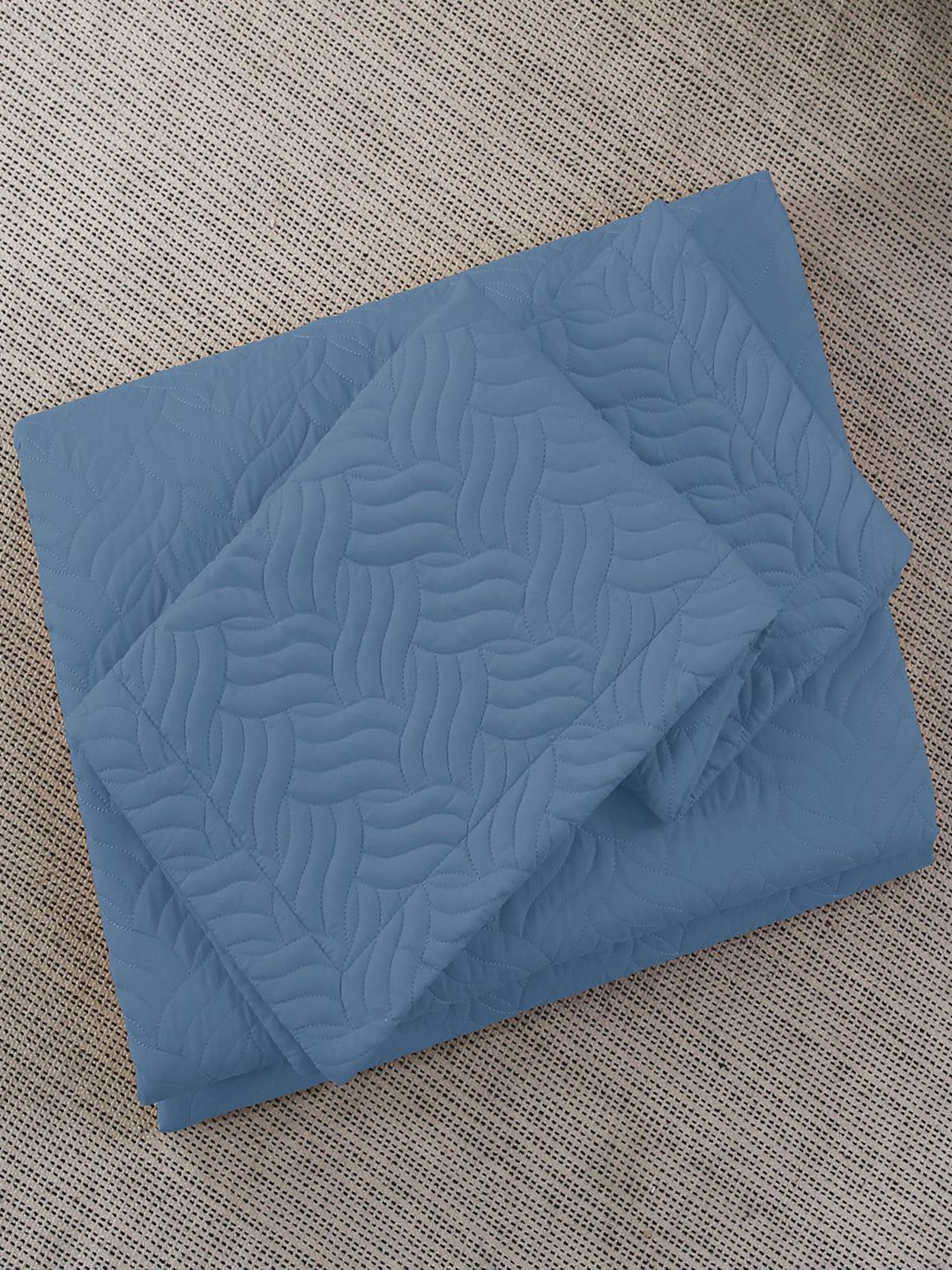 URBAN DREAM FASHION ABSTRACT QUILTED WAVES SOLID LIGHT BLUE BEDSPREAD