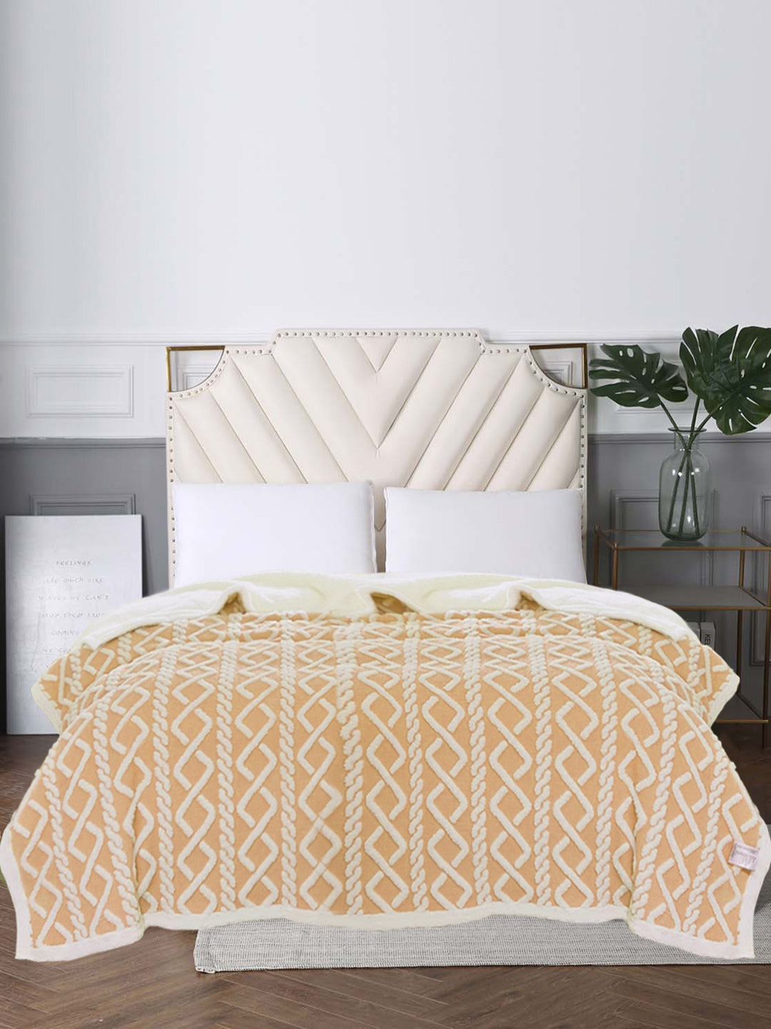 URBAN DREAM FASHION GEOMETRIC SOLID BEIGE BLANKET