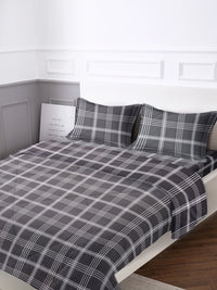 URBAN DREAM FASHION GEOMETRIC CHECK PRINT BLACK AND GREY 4 PC. BEDDING SET