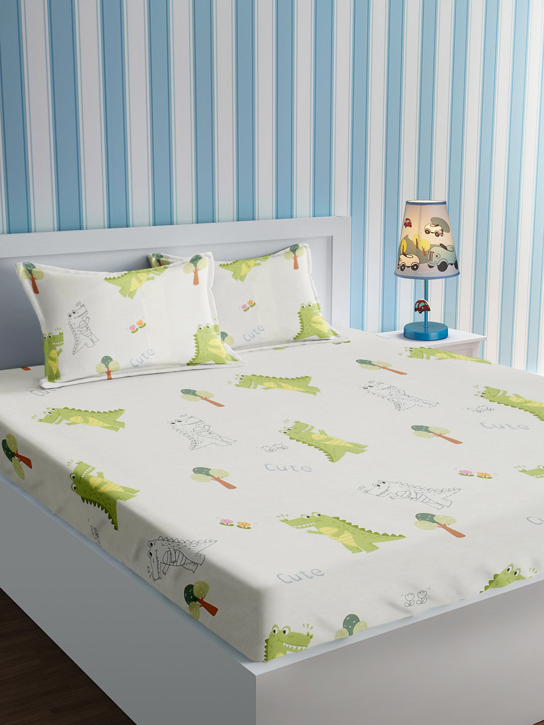 URBAN DREAM KIDS ABSTRACT ALIGATOR PRINT WHITE AND GREEN  BEDSHEET SET